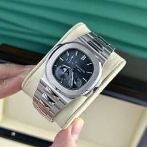 Patek Philippe Nautilus 5712 40mm