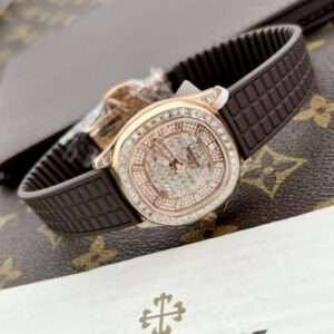 Patek Philippe Aquanaut 5062