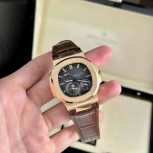 Patek Philippe Nautilus 5712G Gray Dial 40mm