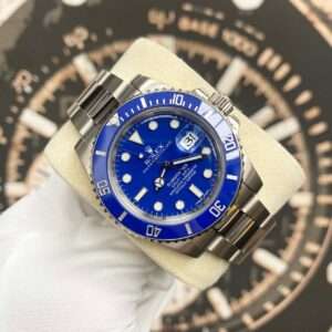 Rolex Submariner Date 116619LB Blue Clean 40mm
