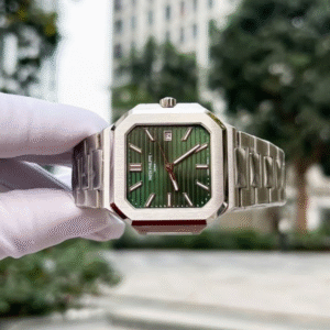 Patek Philippe Cubitus 5821 Green Dial 45mm